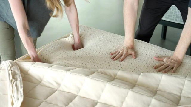 Can a hybrid mattress encounter off-gassing?