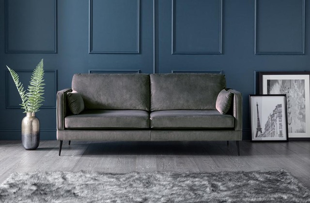 What Colours Go With Grey Sofa And Carpet