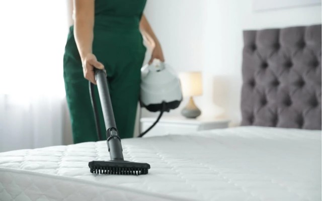How To Clean Mattress Easily At Home