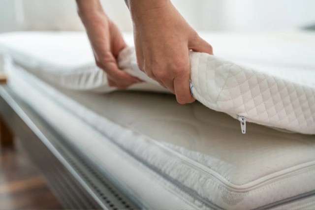 How To Clean Mattress Topper At Home Effortlessly