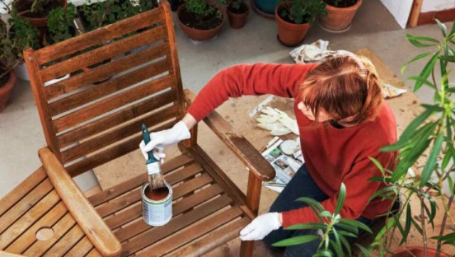 How To Stain And Seal Outdoor Wood Furniture
